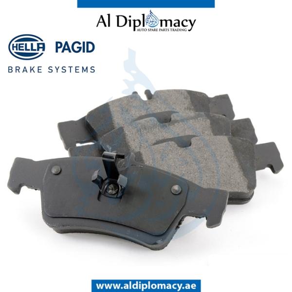 BRAKE PAD FRONT 8DB 355.011-401