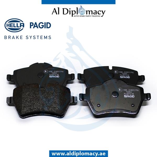 BRAKE PAD FRONT 8DB 355.016-041