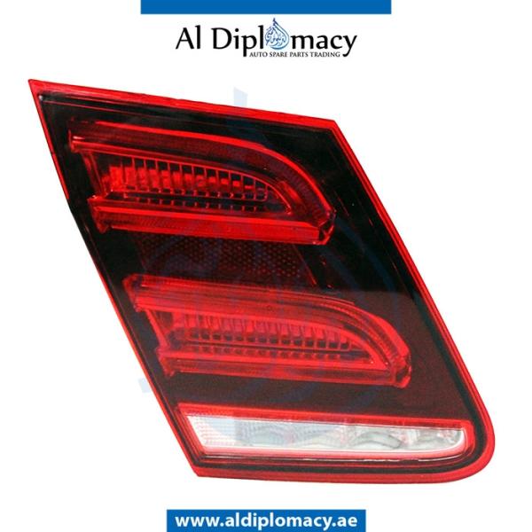 TRUNK LID STOPLIGHT LEFT
