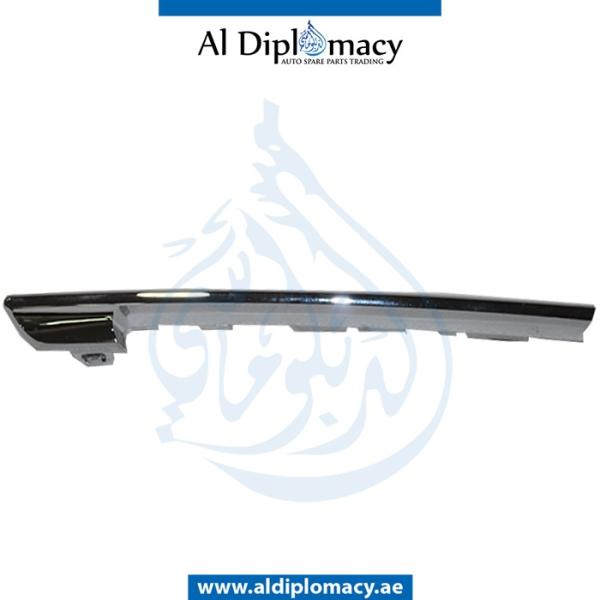 FRONT BUMPER LOWER GRILLE MOLDING RIGHT