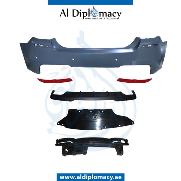 REAR BUMPER WITH SENSOR HOLE DOUBLE EXHAUST TYPE M PERFORMANCE