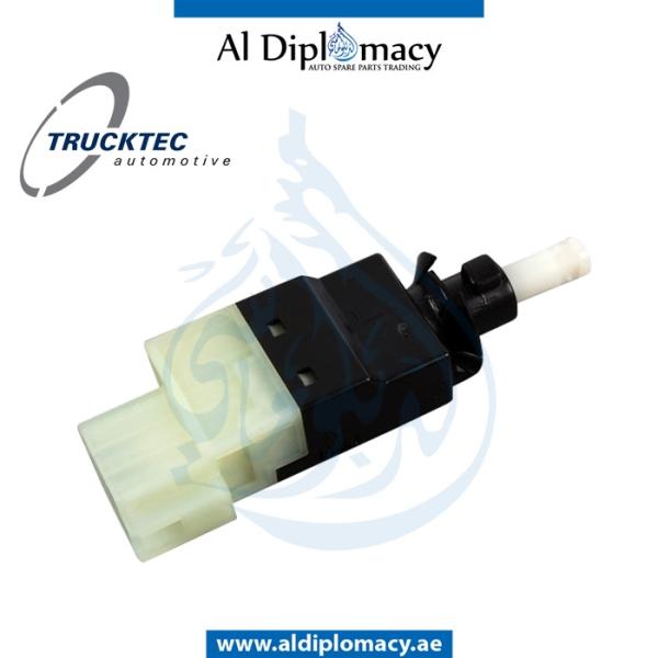 BRAKE LIGHT SWITCH 02.42.271