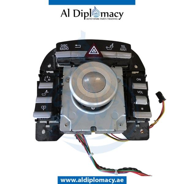 AUDIO/COMAND SWITCH BLOCK
