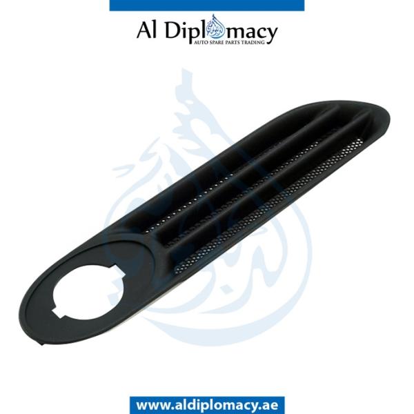 FRONT FENDER GRILLE RIGHT